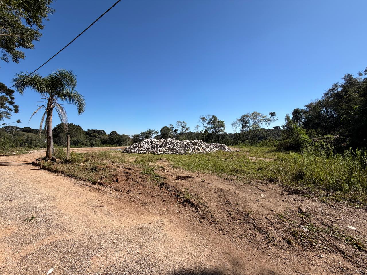 OPORTUNIDADE EM QUATRO BARRAS